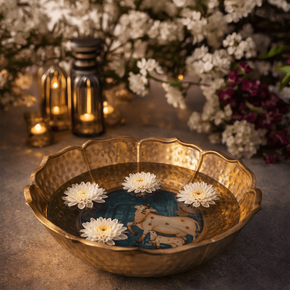 Kamadhenu Pichwai Art Urli - KaariTales