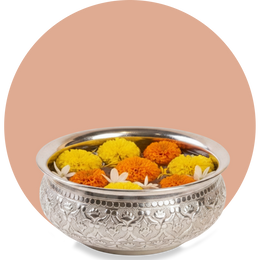 Silver Glow Urli – Timeless Festive Centerpiece